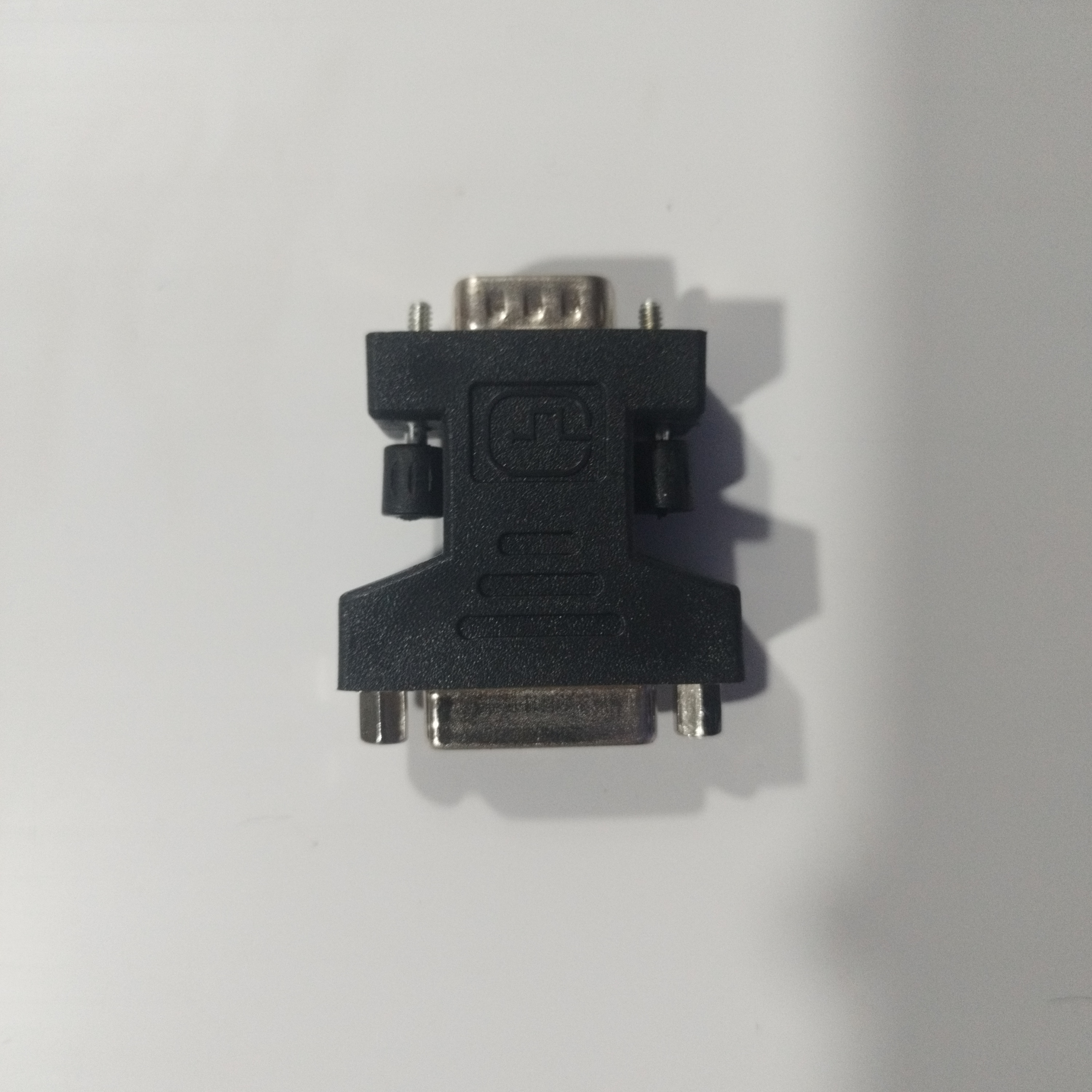 ADAPTADOR VGA MACHO A DVI HEMBRA 15/24+5